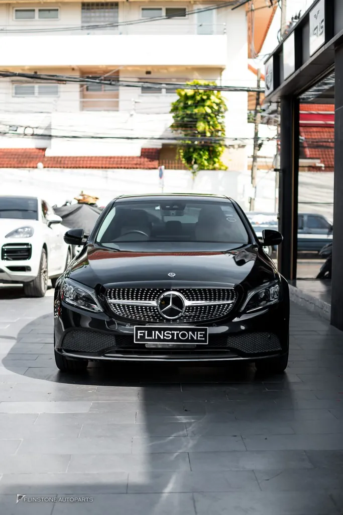 Mercedes Benz W212 กระจัง ดาวจม