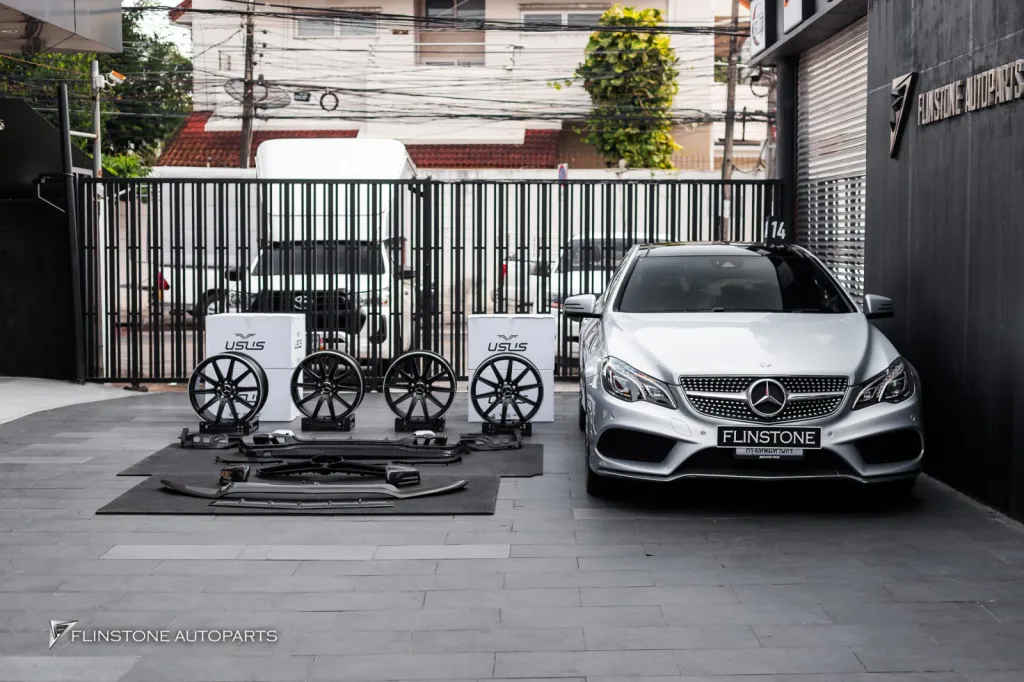 Mercedes Benz W207 ลิ้น ดิฟ กระจัง กาบบันได LED ล้อ Usus