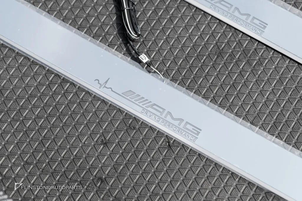 Mercedes Benz W207 ลิ้น ดิฟ กระจัง กาบบันได LED ล้อ Usus
