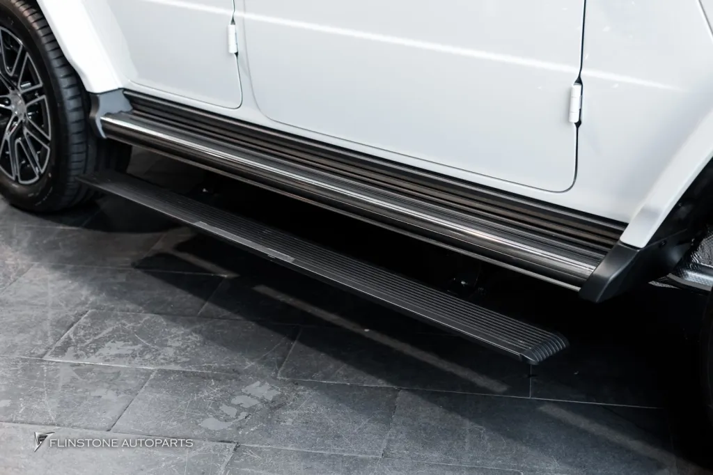 Mercedes Benz Gclass Soft-Close Doors Side Steps