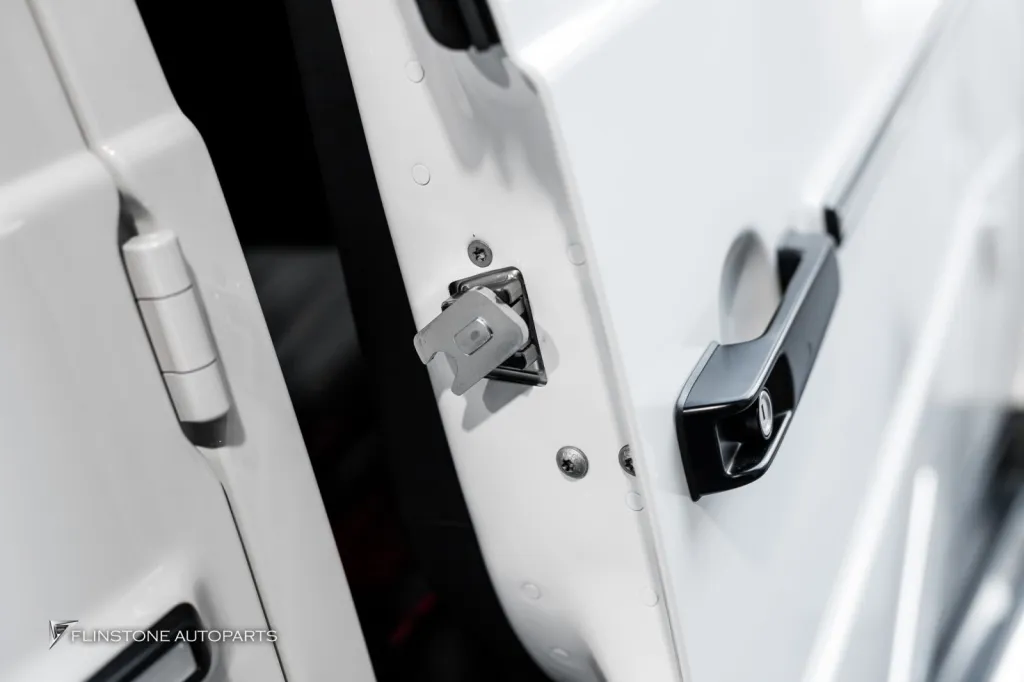 Mercedes Benz Gclass Soft-Close Doors Side Steps
