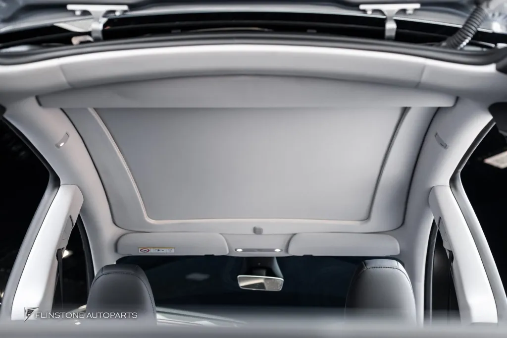 Tesla Juniper ม่านไฟฟ้า  ฟิล์มใสนอกใน