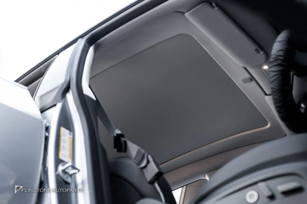 Tesla Juniper ม่านไฟฟ้า  ฟิล์มใสนอกใน