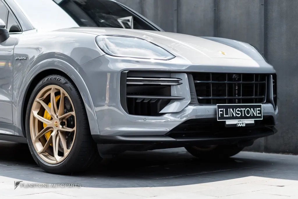 Porsche Cayenne Turbo S Full Body Kit Carbon Usus Brakes