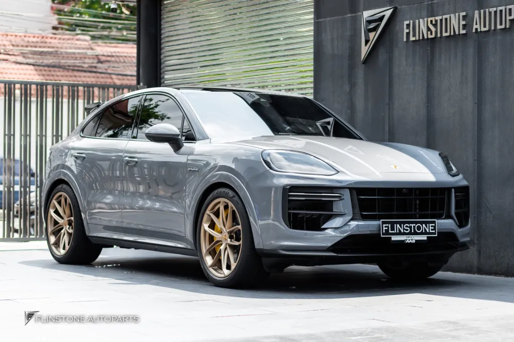 Porsche Cayenne Turbo S Full Body Kit Carbon Usus Brakes