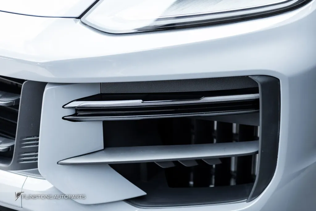 Porsche Cayenne Turbo S Full Body Kit Carbon Usus Brakes