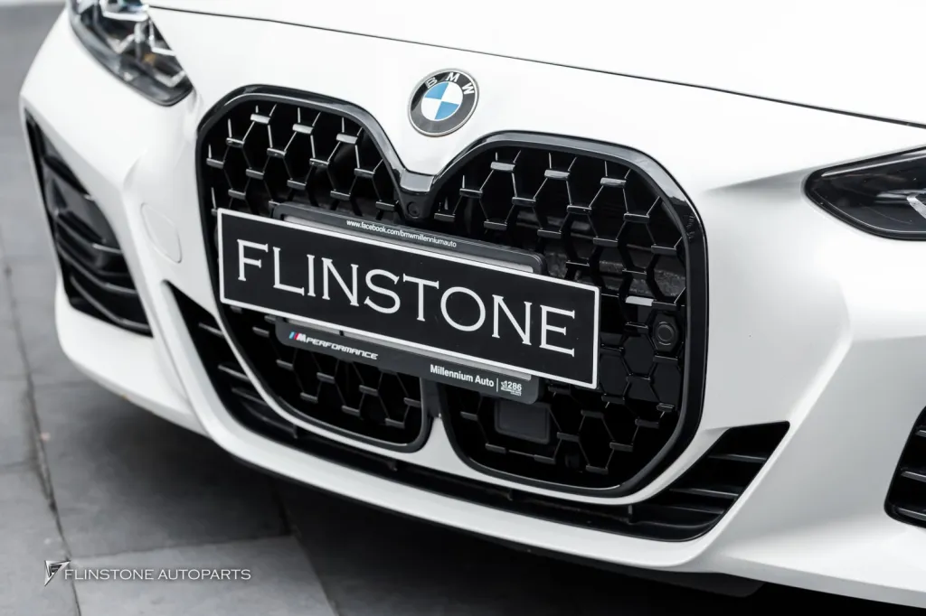 BMW G22 Grille Mirror