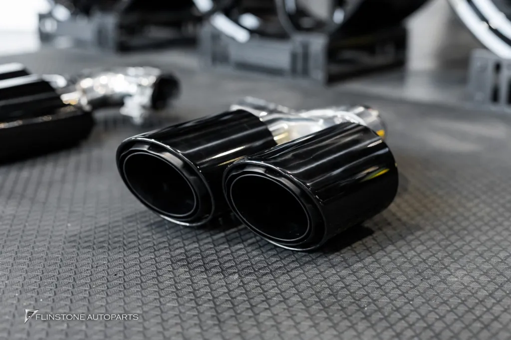 Porsche Cayenne ล้อ ปลายท่อ