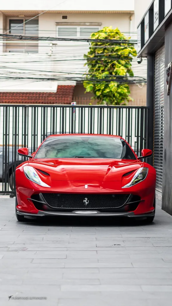 Ferrari 812 พาร์ทคาร์บอนรอบคัน ท่อUsus