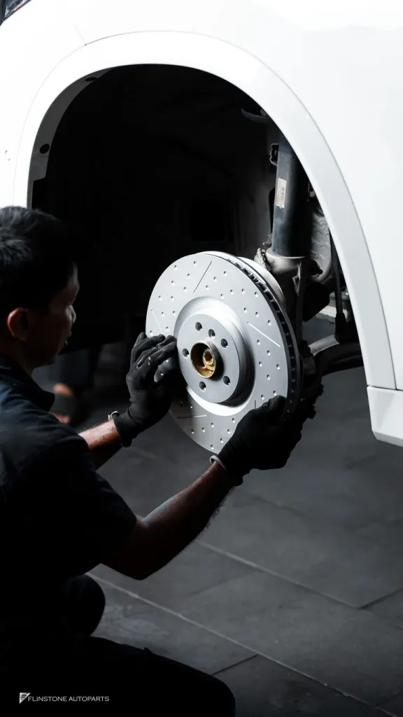 BMW x1 U11 เบรคแท้ กระจัง LED