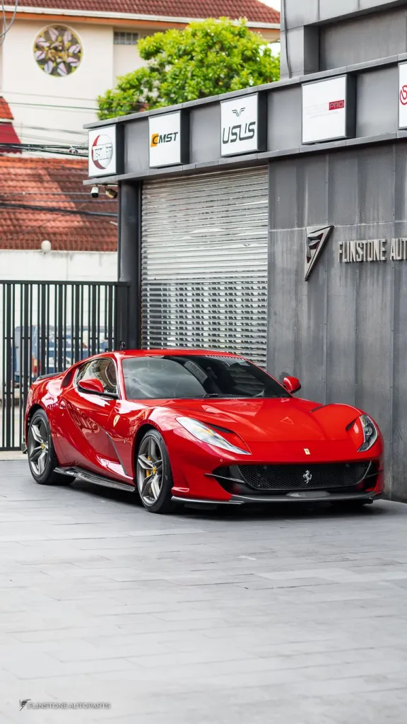 Ferrari 812 พาร์ทคาร์บอนรอบคัน ท่อUsus