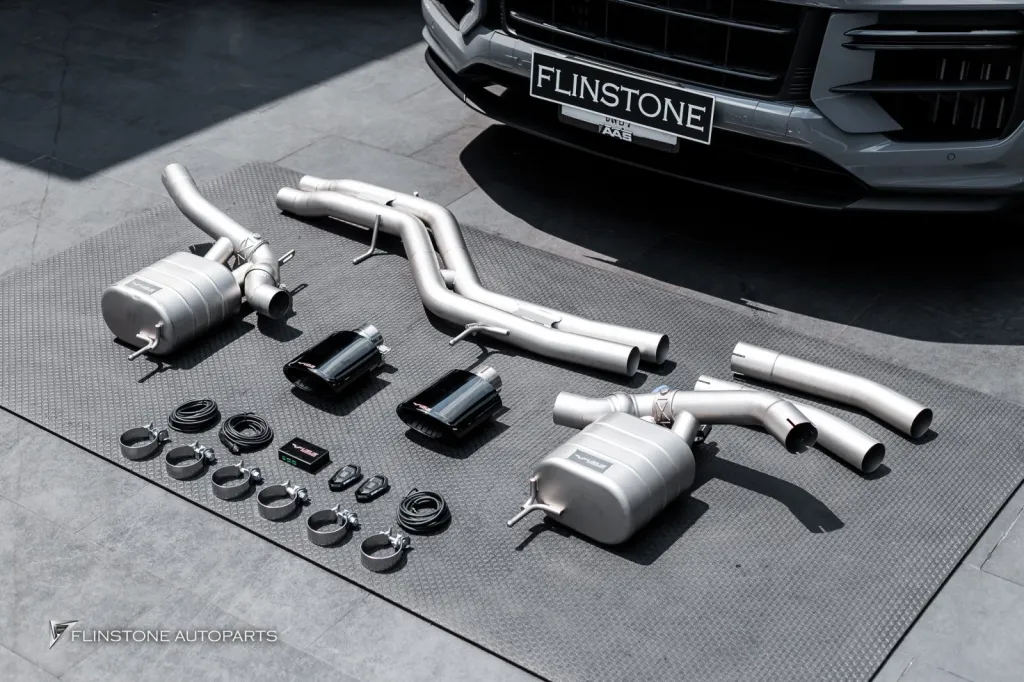 Porsche Cayenne Turbo ท่อ Usus