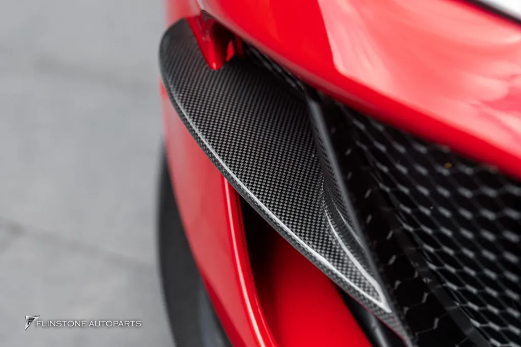 Ferrari 812 พาร์ทคาร์บอนรอบคัน ท่อUsus