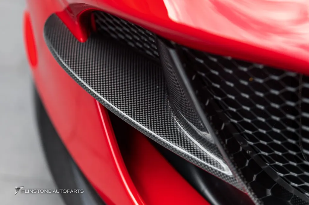 Ferrari 812 พาร์ทคาร์บอนรอบคัน ท่อUsus