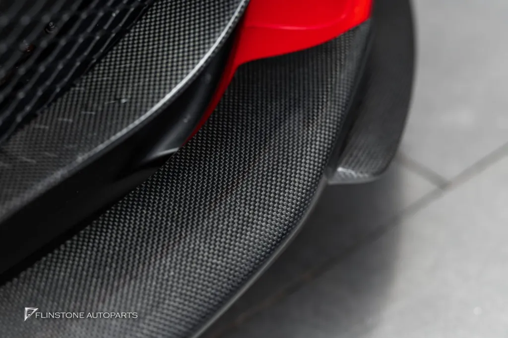 Ferrari 812 พาร์ทคาร์บอนรอบคัน ท่อUsus