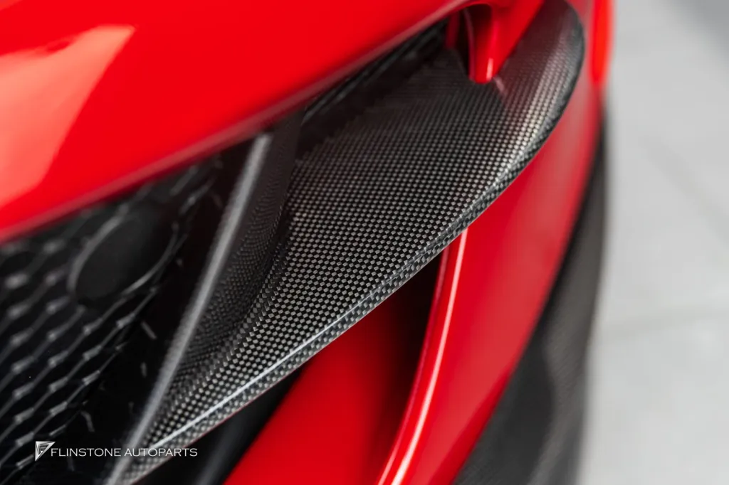 Ferrari 812 พาร์ทคาร์บอนรอบคัน ท่อUsus