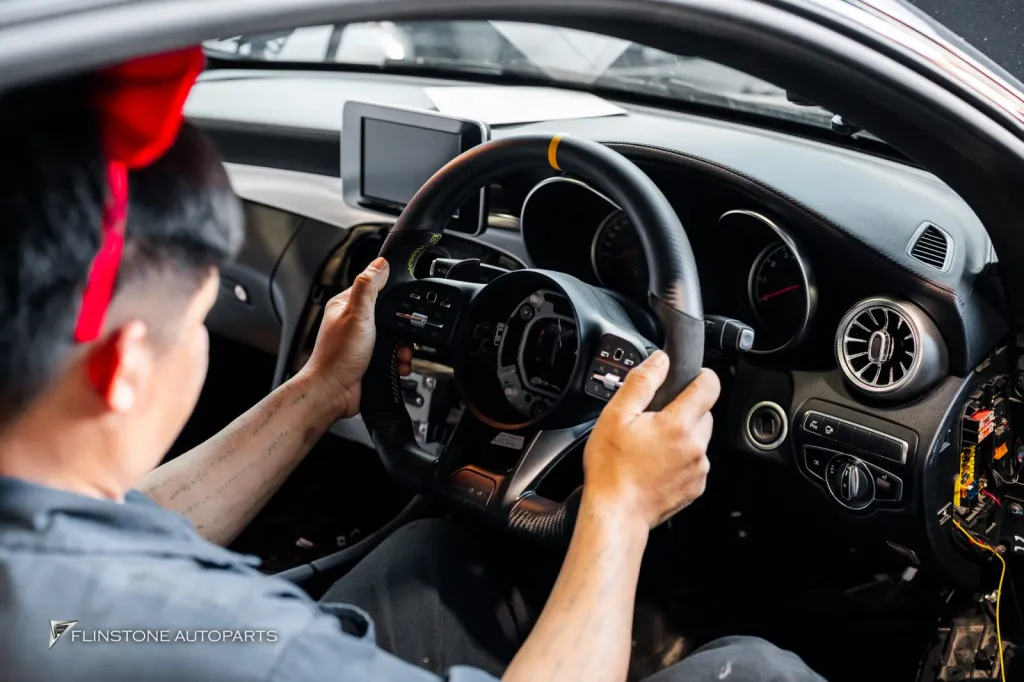 Mercedes Benz C205 方向盘出风口氛围灯车牌框