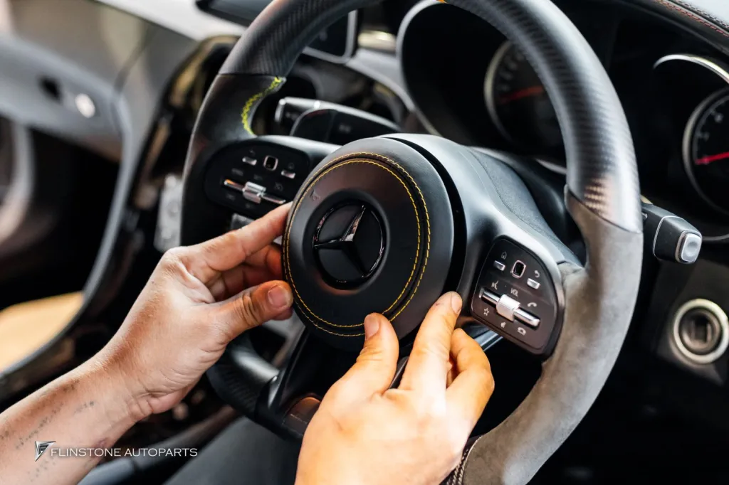 Mercedes Benz C205 方向盘出风口氛围灯车牌框