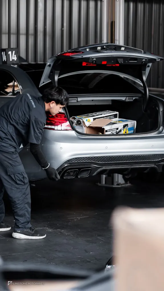 Mercedes Benz W207 ลิ้น ดิฟ กระจัง กาบบันได LED ล้อ Usus