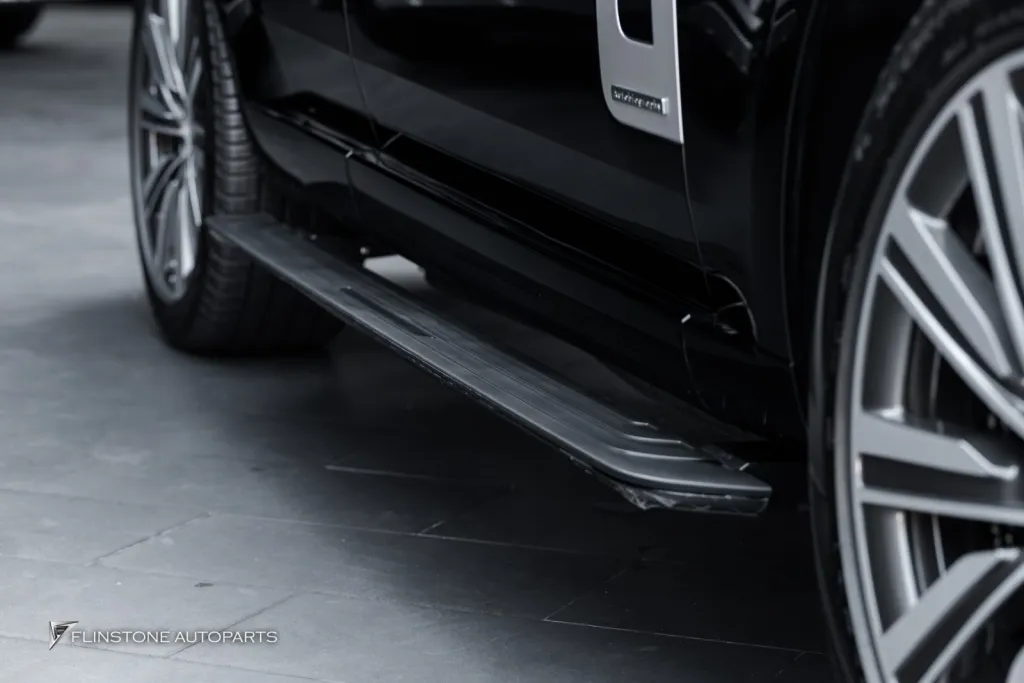 Range Rover บันไดไฟฟ้า