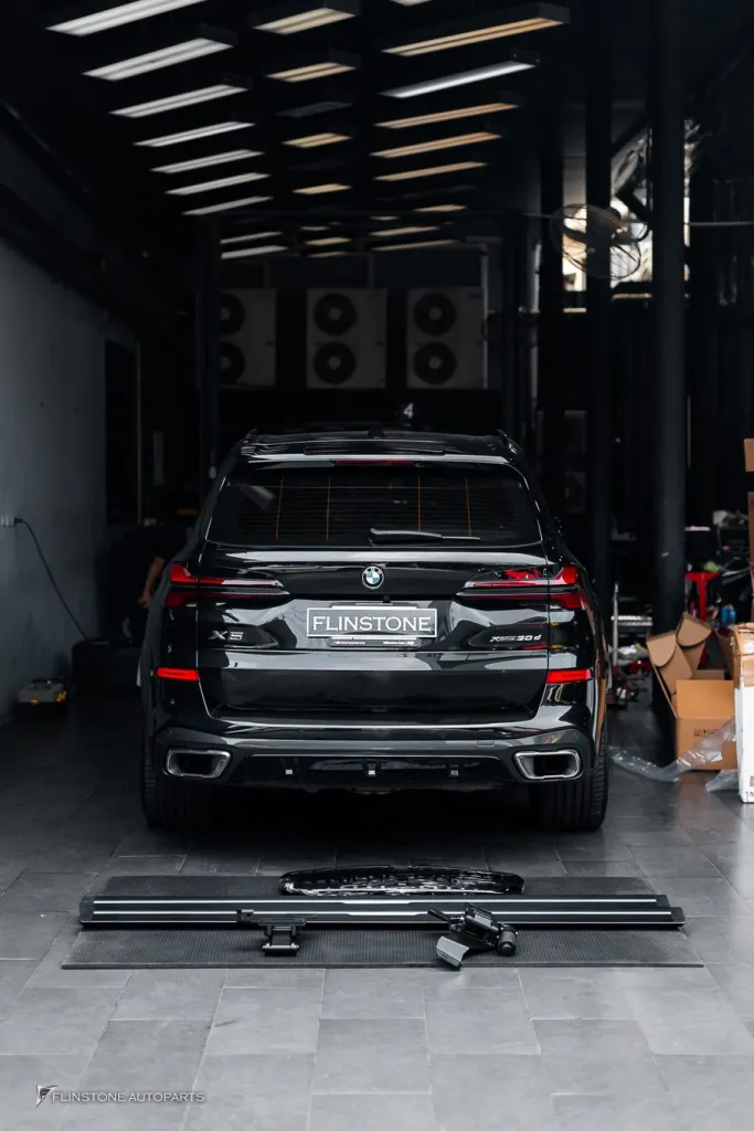BMW X5 บันไดไฟฟ้า