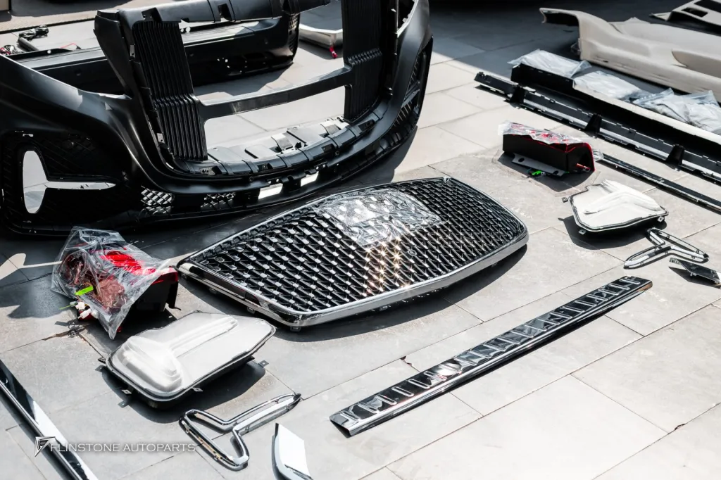 Mercedes Benz Vito ขาว ชุดพาร์ทรอบคัน