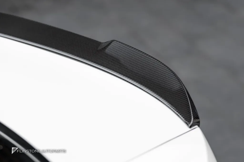 BMW G20 สปอยเลอร์