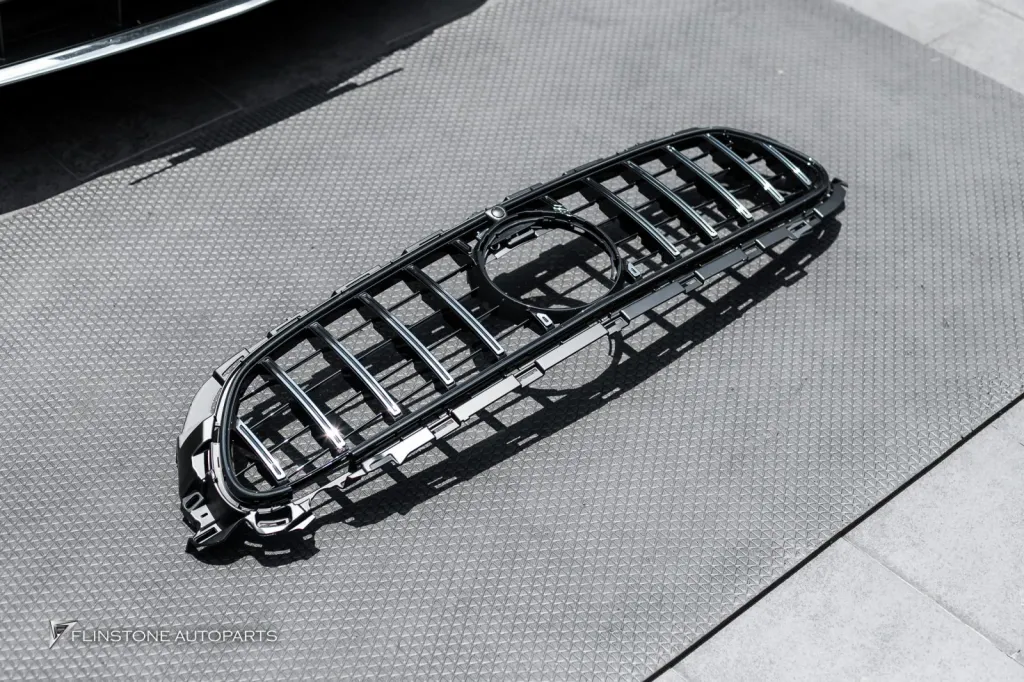 Mercedes Benz W213 กระจัง
