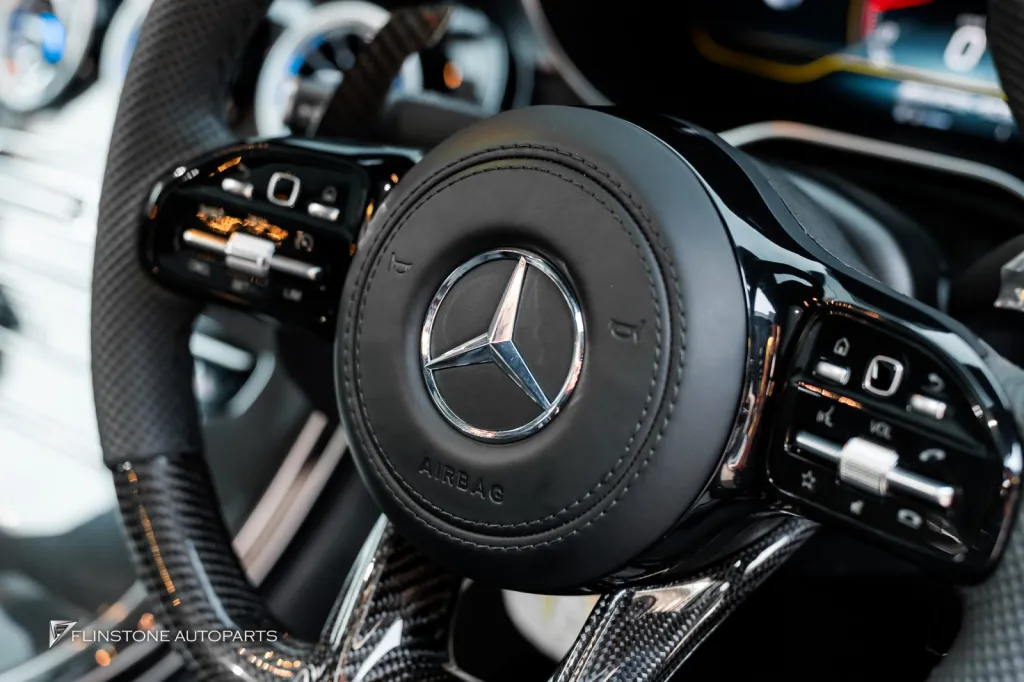 Mercedes Benz C205 方向盘