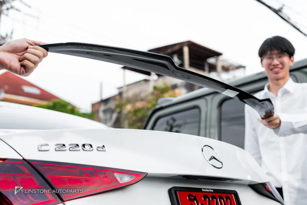 Mercedes Benz W206 กระจก สปอยเลอร์