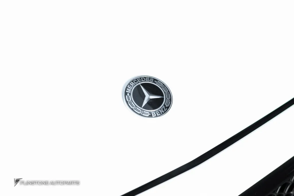 Mercedes Benz W212 facelift กระจัง แป้นเหยียบ