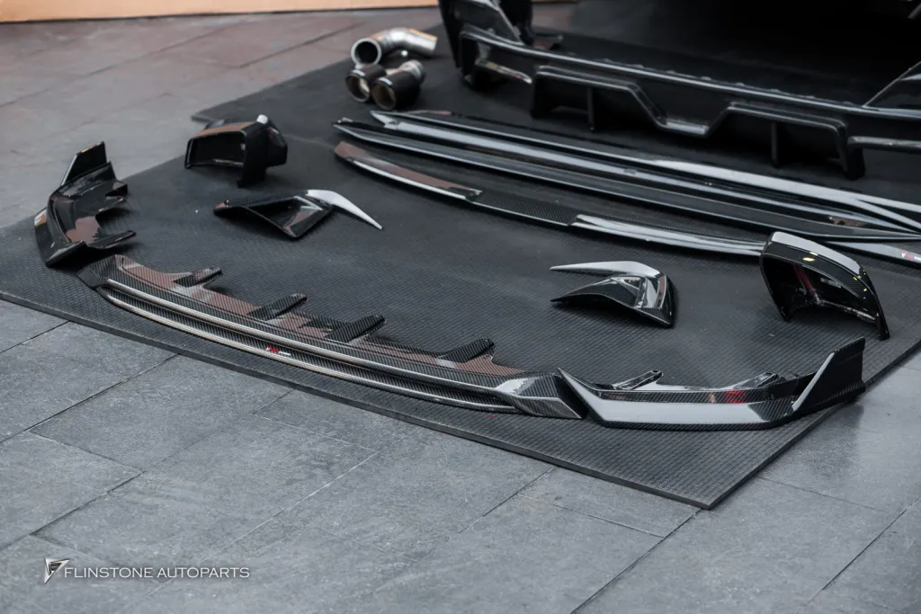 BMW i5 G60 Carbon Parts TAKD