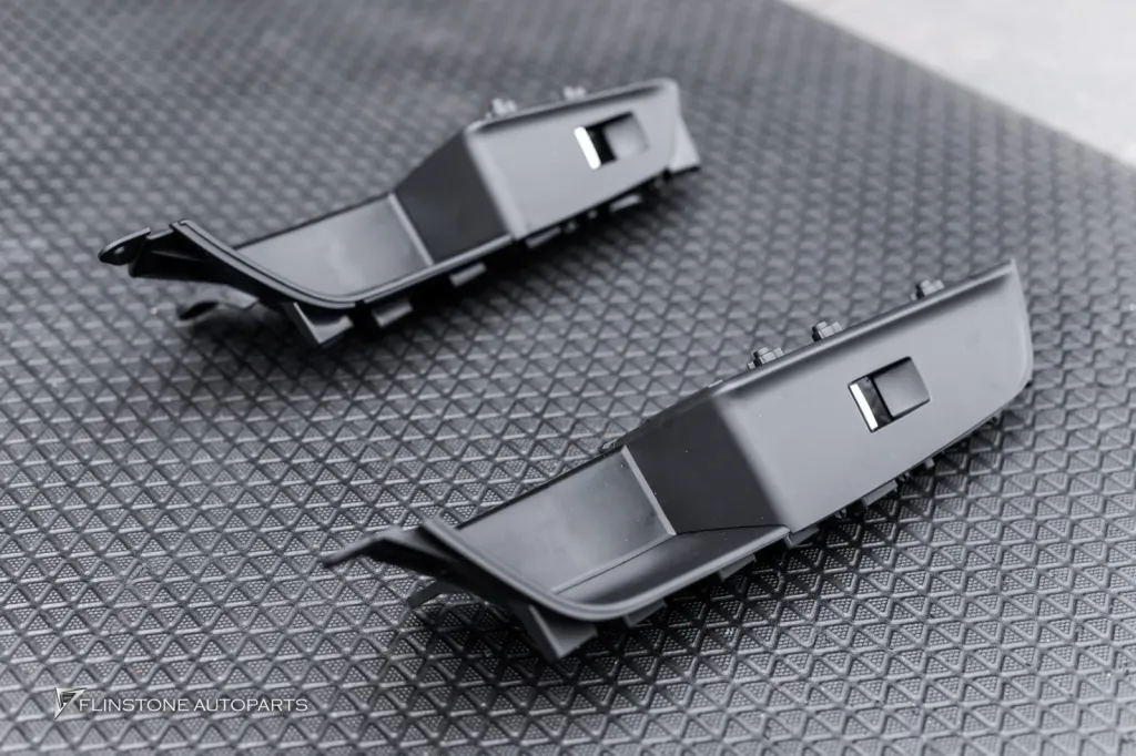 BMW F32 Grille door interior