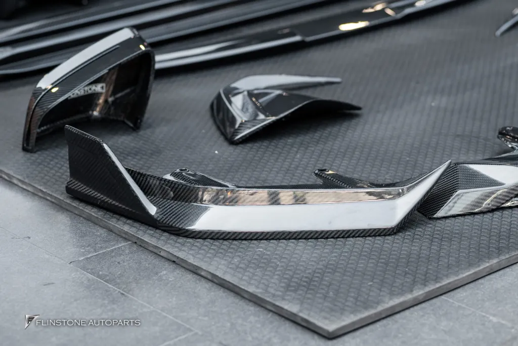 BMW i5 G60 Carbon Parts TAKD