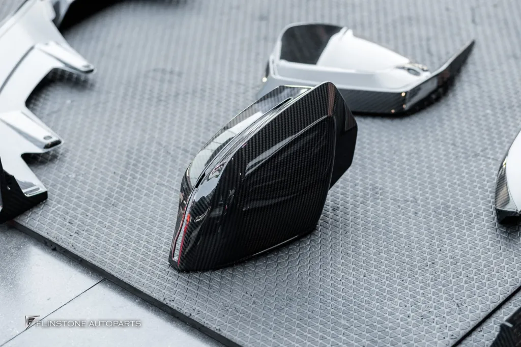 BMW i5 G60 Carbon Parts TAKD