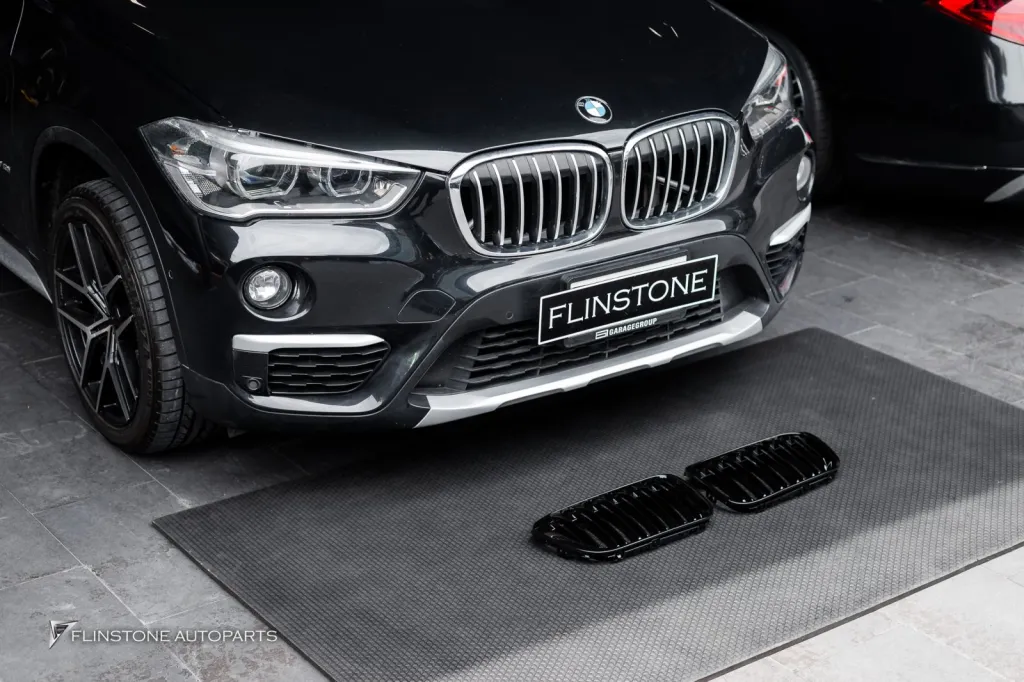BMW X1 กระจัง