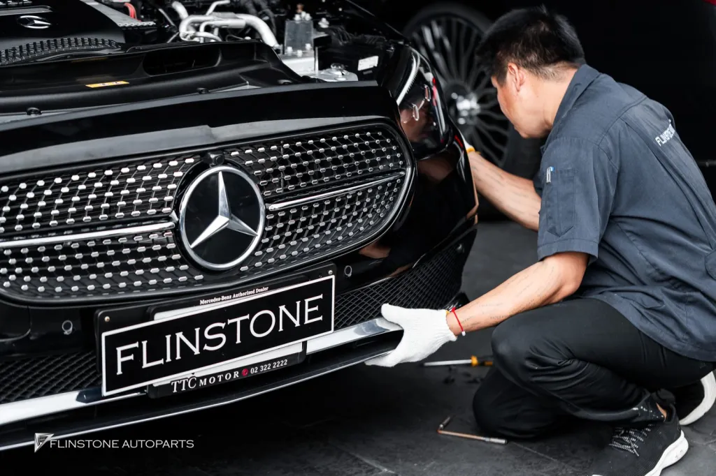 Mercedes Benz W213 กระจัง โลโก้ AMG