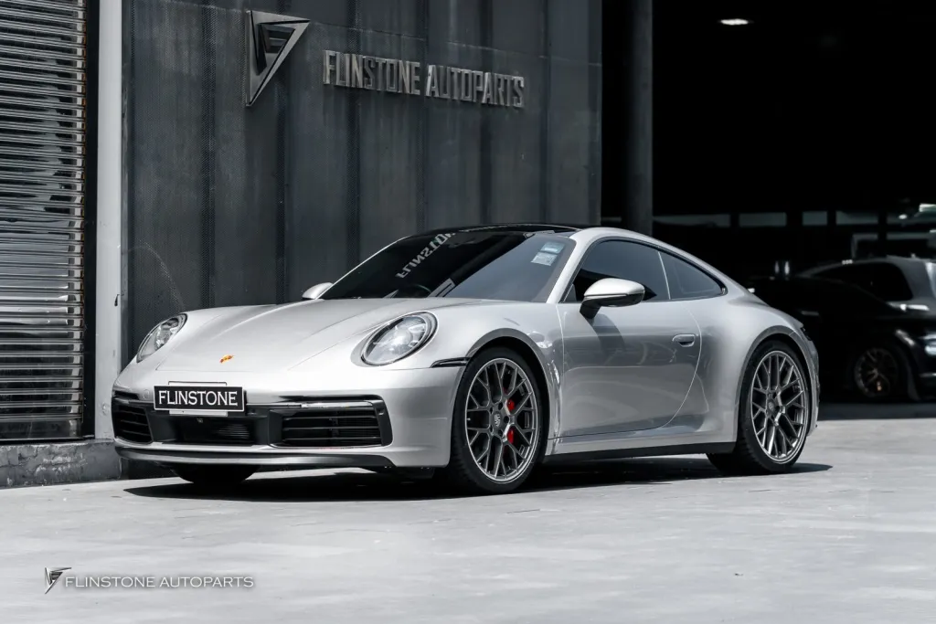 Porsche 992 ยาง