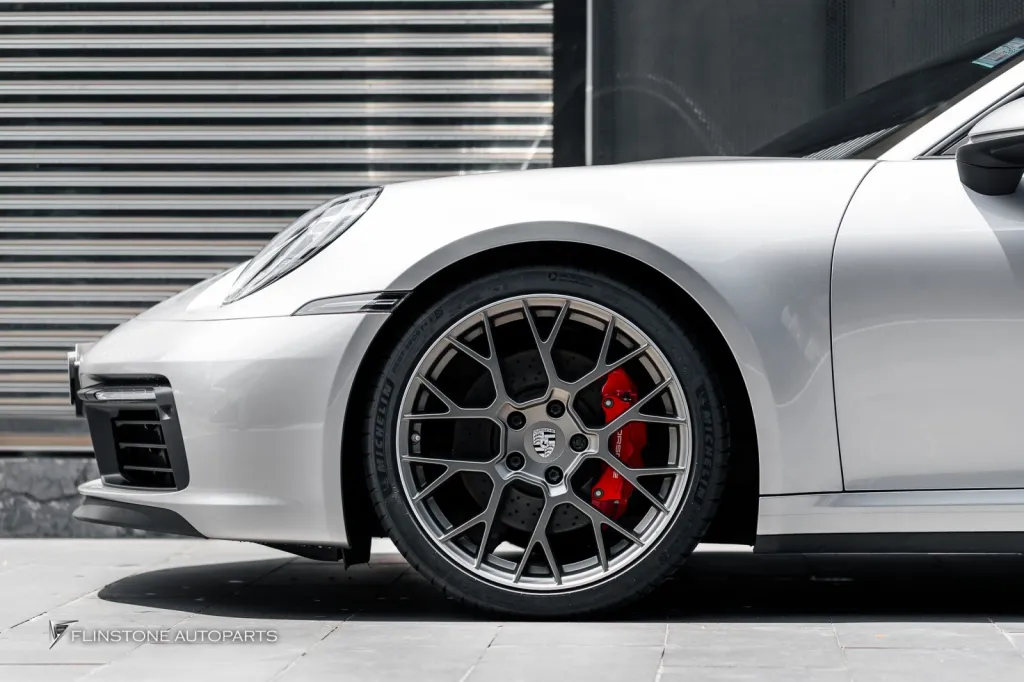 Porsche 992 ยาง