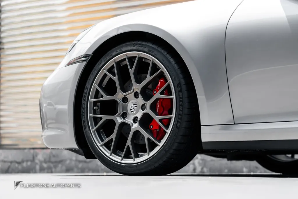 Porsche 992 ยาง