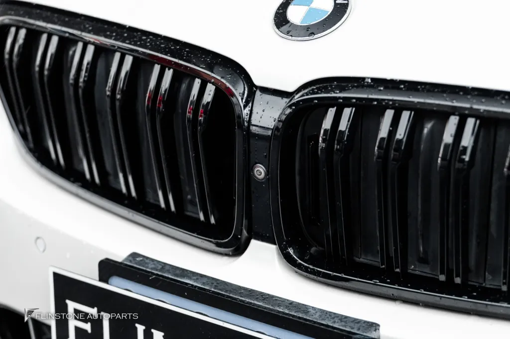 BMW F32 Grille door interior