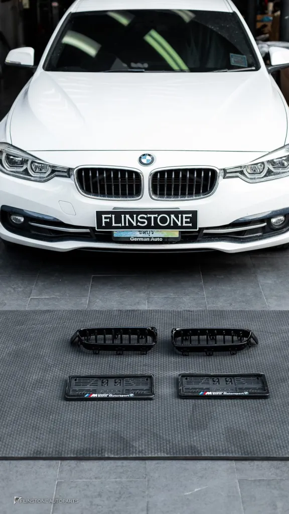 BMW F30 กระจัง กรอบป้าย