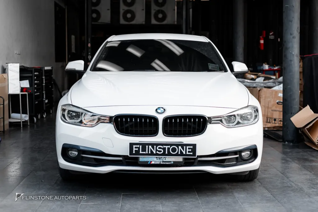 BMW F30 กระจัง กรอบป้าย