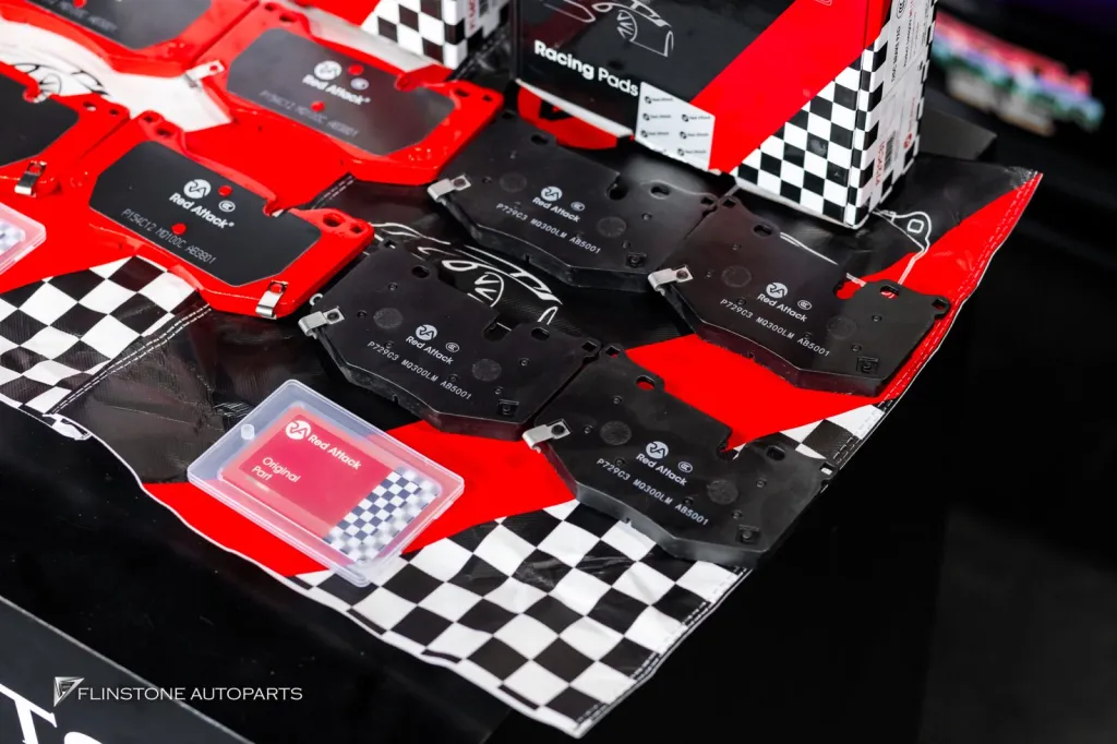Corvette C8 เปลี่ยนผ้าเบรค