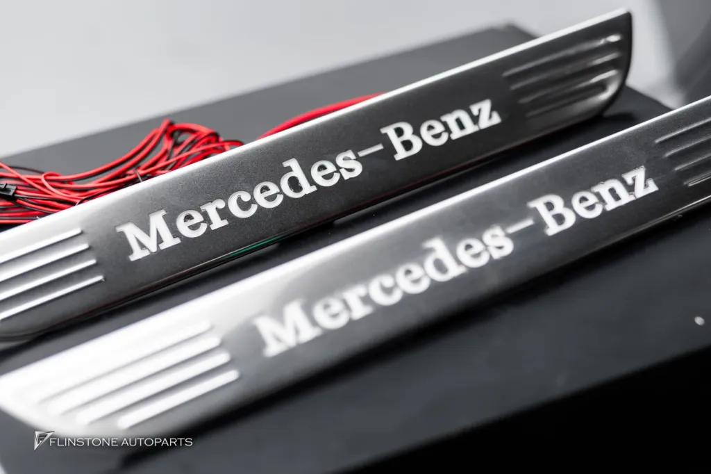 Mercedes Benz Aclass กาบบันได LED