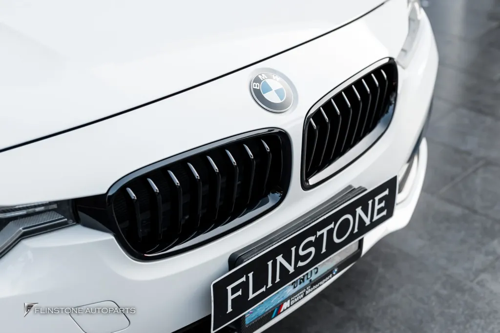 BMW F30 กระจัง กรอบป้าย