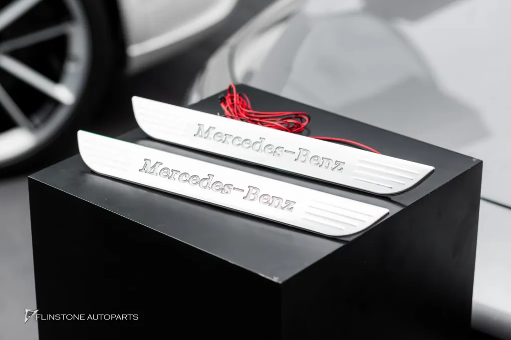 Mercedes Benz Aclass กาบบันได LED