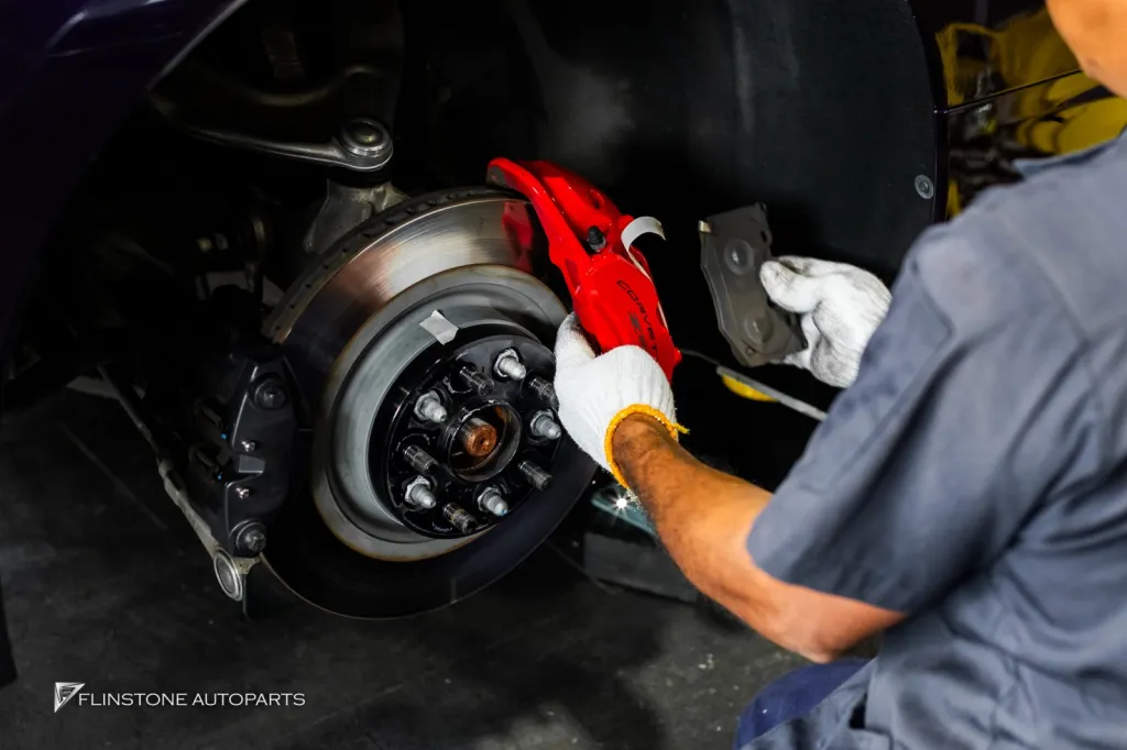 Corvette C8 เปลี่ยนผ้าเบรค