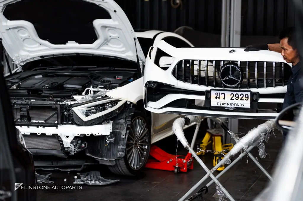 Mercedes Benz Cls กระจัง