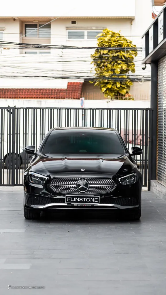 Mercedes Benz W213 กระจัง โลโก้ AMG